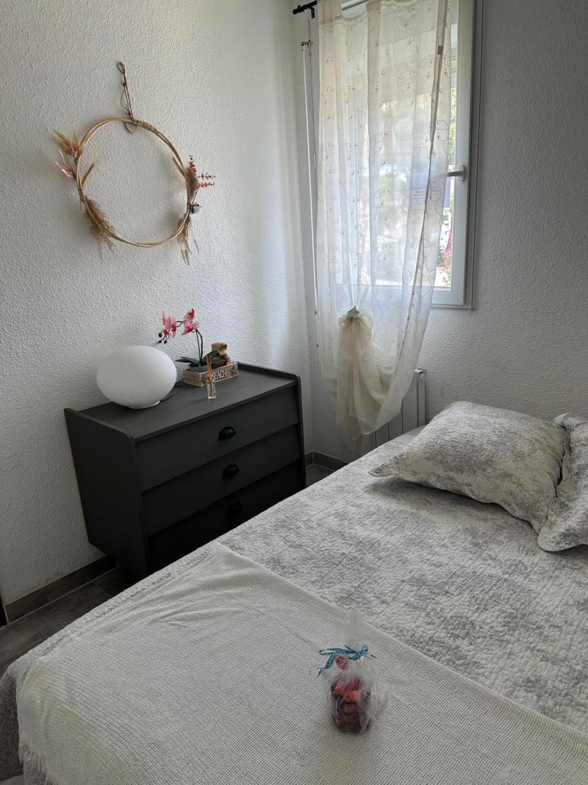 Apartment Pieds Dans L Eau En Camargue Le Grau-du-Roi